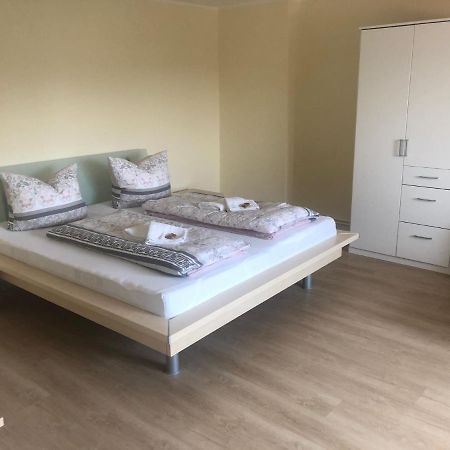 Ferienwohnung In Der Fahrradpension Joachimsthal Esterno foto