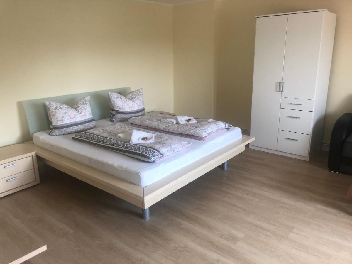 Ferienwohnung In Der Fahrradpension Joachimsthal Esterno foto